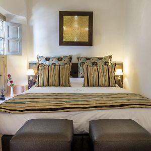 Camera con letto king size